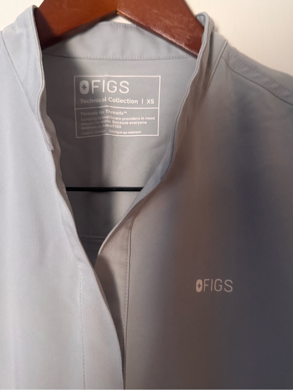 Figs Rafaela Scrub Top - Picture 2 of 3